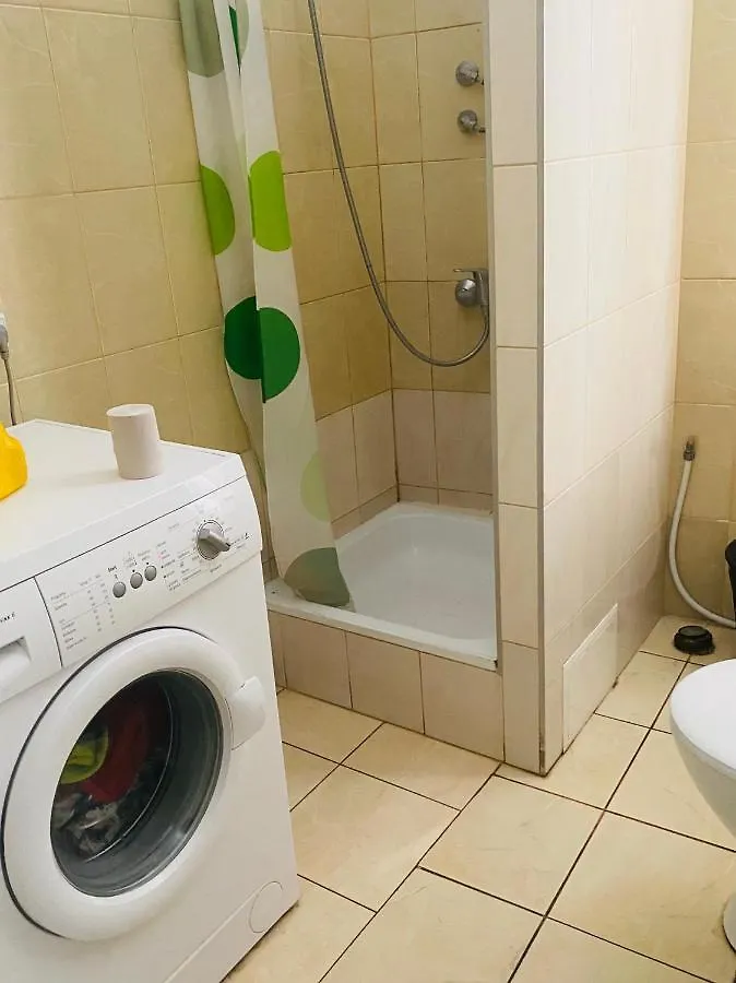 לבוב Play Hostel